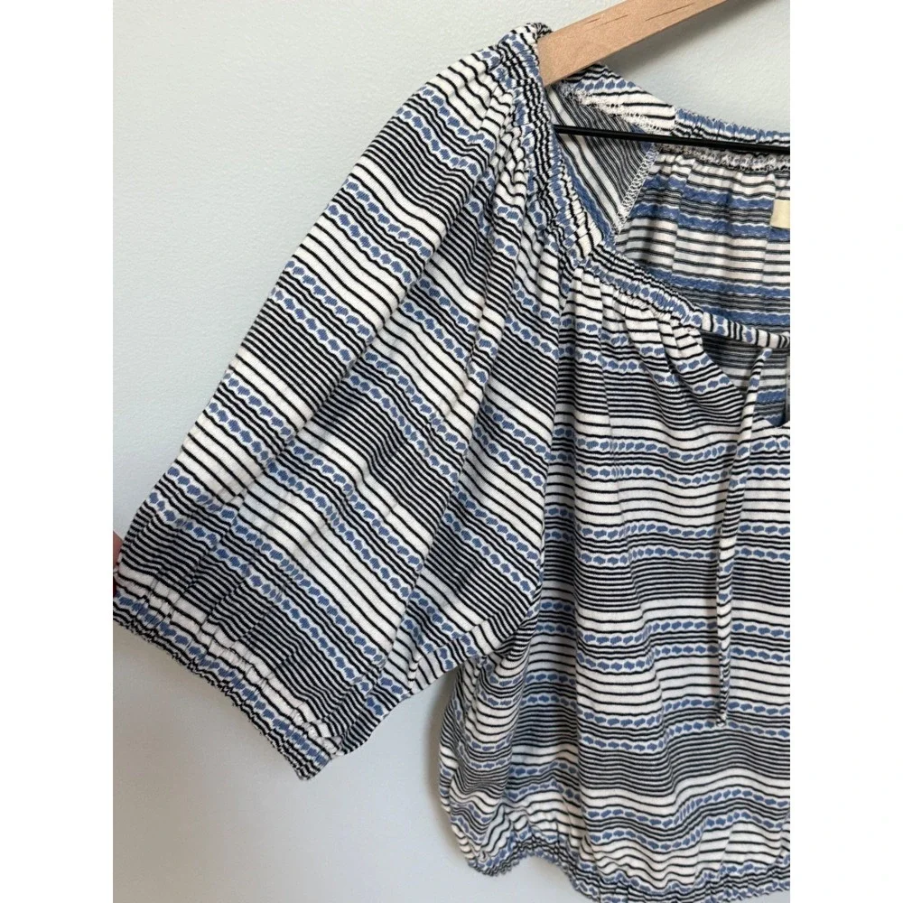 Madewell keyhole puff